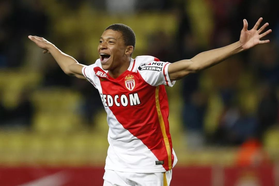  姆巴佩合约风波持续，多国豪门抛出橄榄枝  